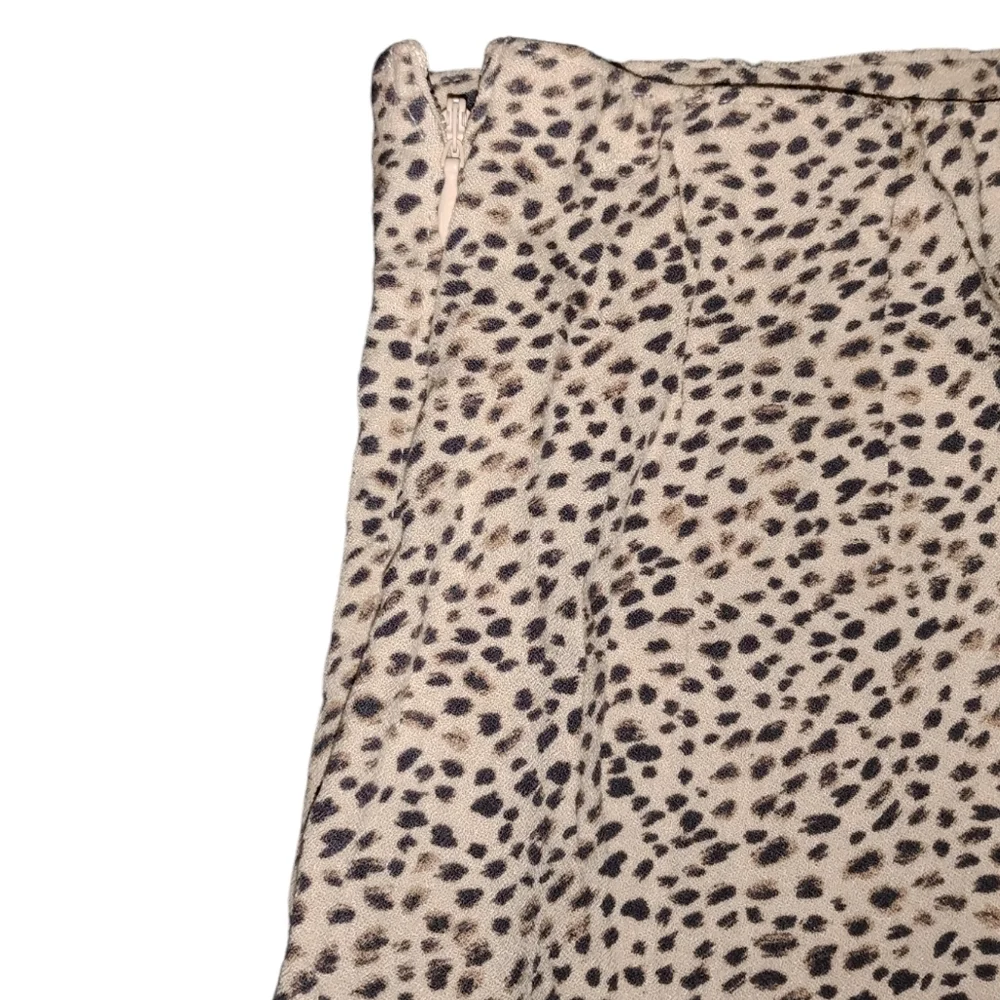 Abercrombie & Fitch Cheetah print skirt Size: Small - Picture 3 of 6